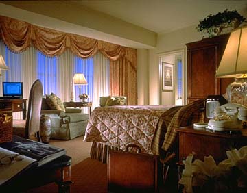 Guestroom at the Omni Shoreham in Washington D.C.